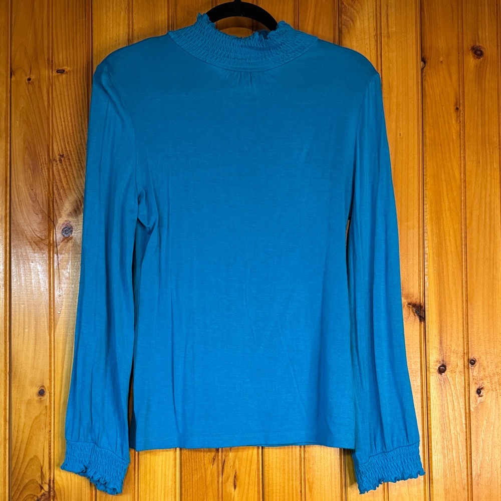 Tweeds Teal Long Sleeve Top With Smocked Neck and Sleeves